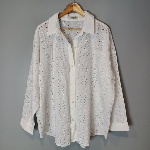 Abercrombie & Fitch Oversized Button Down Shirt Womens XL Eyelet Cottage Flowy - Picture 1 of 9